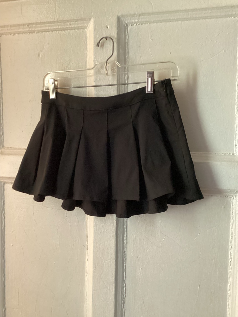 Dolls Kill Ladies Black Pleated Mini Skirt Halloween Costume